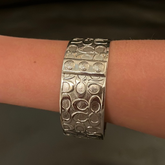 COACH- bangle bracelet